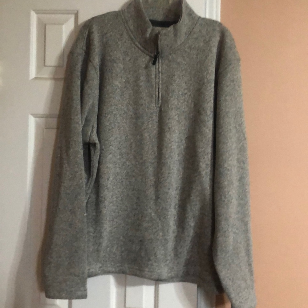 Men’s Wrangler Fleece Quarter-zip Pullover